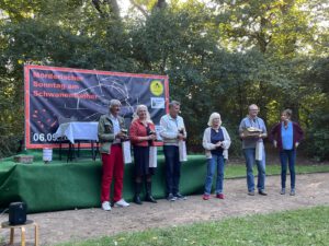 Broilerkomplott-Lesung am Schwanenweiher img 20260906 wa0016